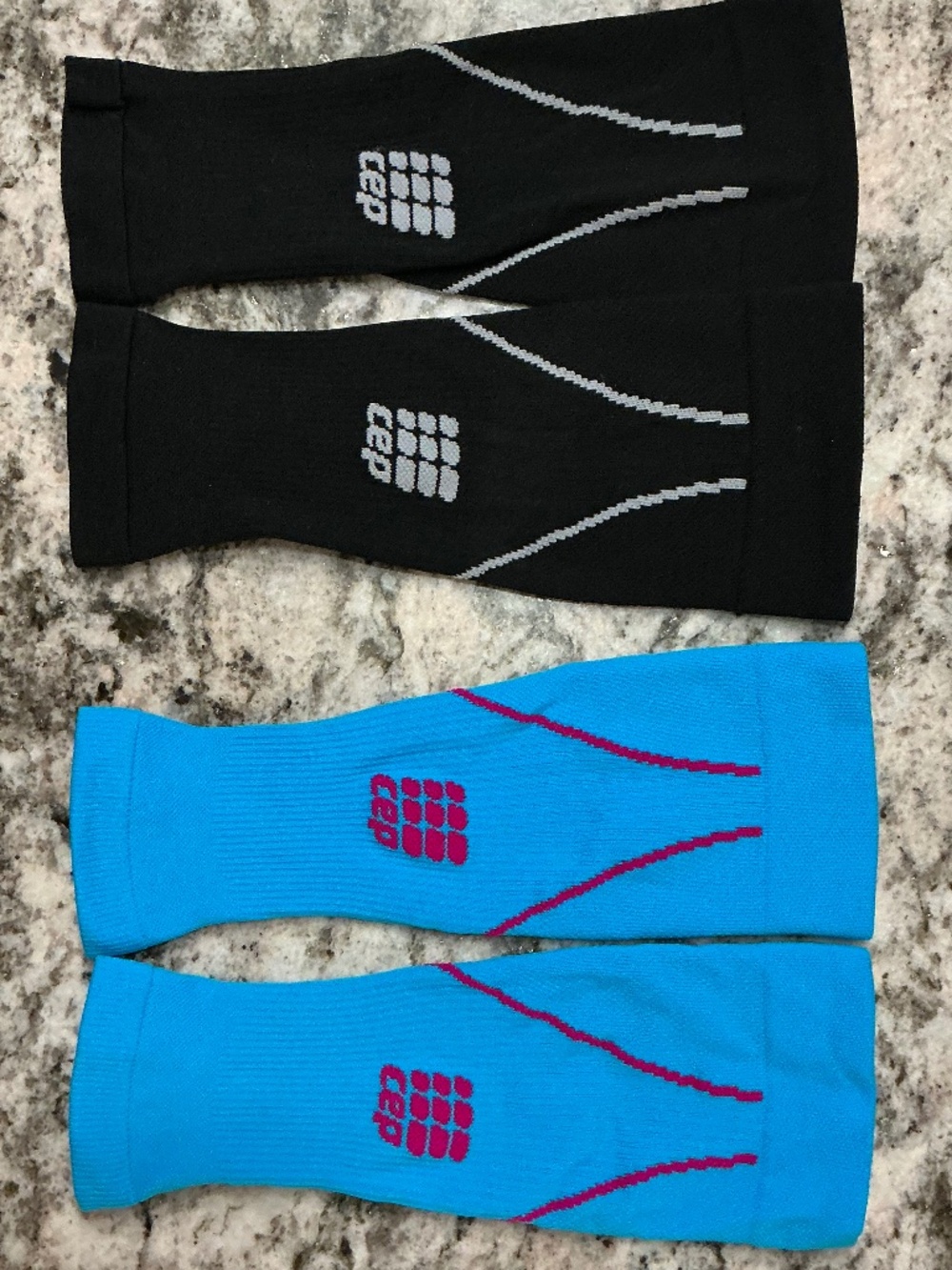 CEP COMPRESSION CALF SLEEVES